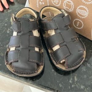 Tikki barefoot Fisherman Lasta Leather Terra size 21 sandals